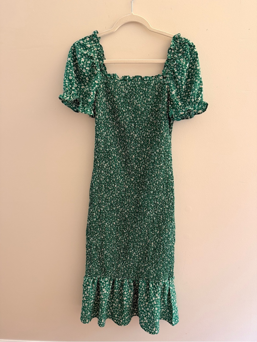 Smocked Green Floral Midi Dress with Puff Sleeves